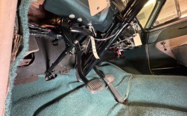 Ford-Crestline-1952-Raven-Black-Dark-Green-37