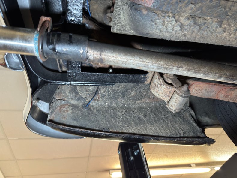 Ford-Crestline-1952-Raven-Black-Dark-Green-41