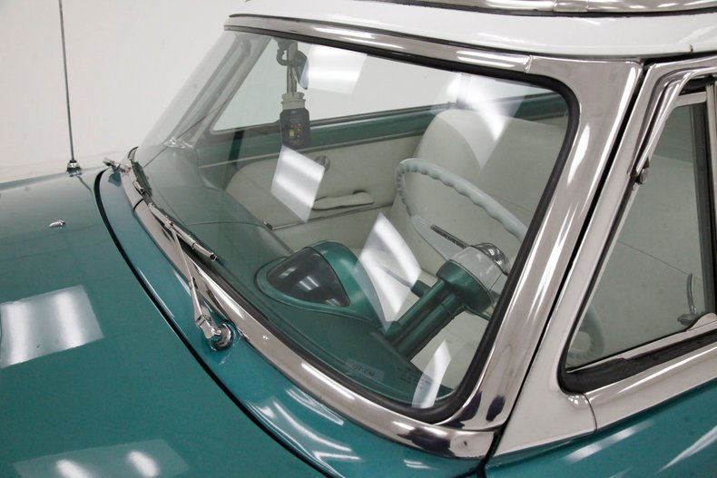 Ford-Crestline-1954-Killarney-Green-White-17