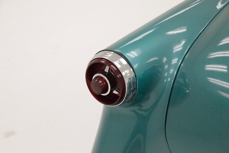 Ford-Crestline-1954-Killarney-Green-White-24