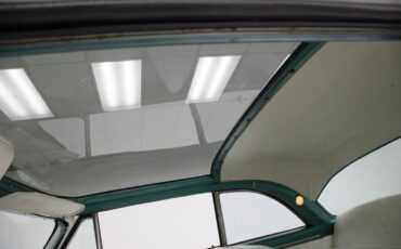 Ford-Crestline-1954-Killarney-Green-White-32