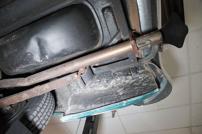 Ford-Crestline-1954-Killarney-Green-White-38