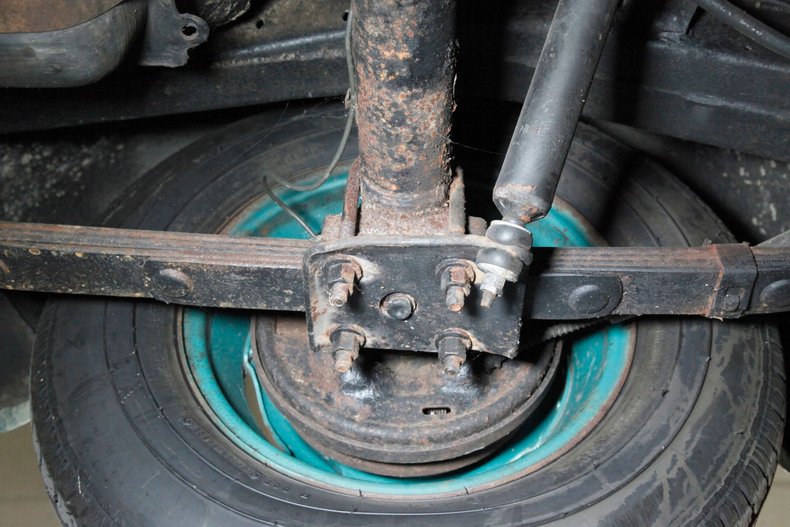 Ford-Crestline-1954-Killarney-Green-White-49