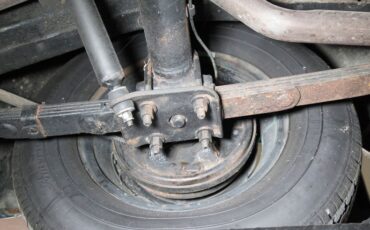 Ford-Crestline-1954-Killarney-Green-White-7