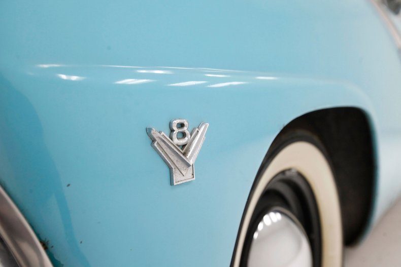 Ford-Crown-victoria-1955-Light-Blue-Aqua-15