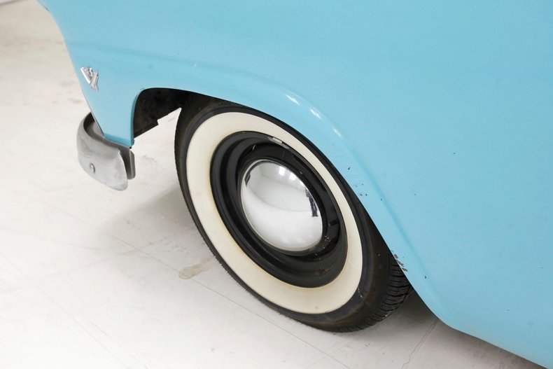 Ford-Crown-victoria-1955-Light-Blue-Aqua-17