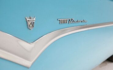 Ford-Crown-victoria-1955-Light-Blue-Aqua-18