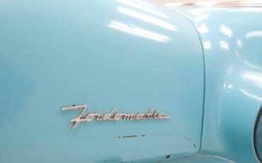 Ford-Crown-victoria-1955-Light-Blue-Aqua-24