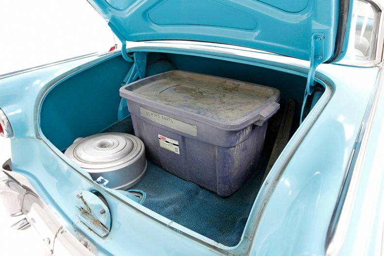 Ford-Crown-victoria-1955-Light-Blue-Aqua-33