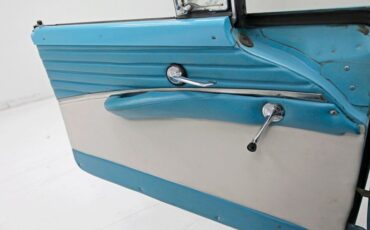 Ford-Crown-victoria-1955-Light-Blue-Aqua-34