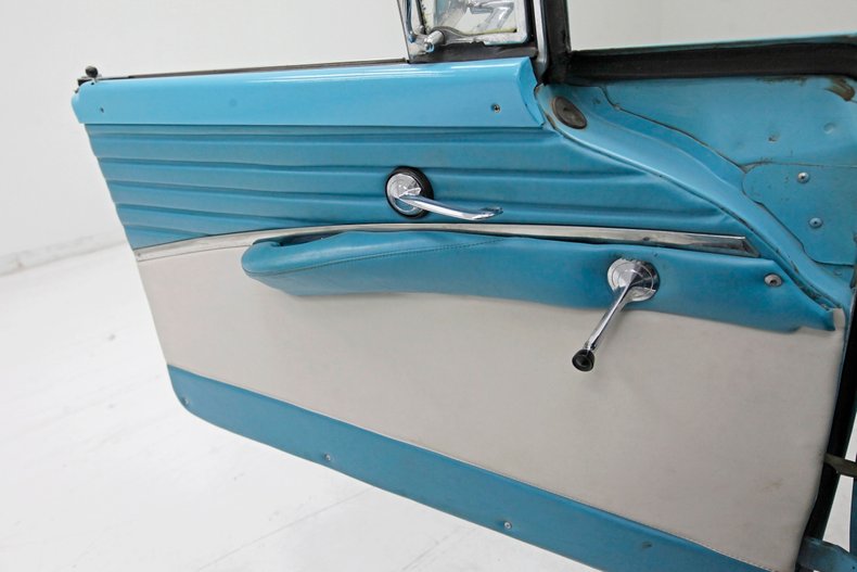 Ford-Crown-victoria-1955-Light-Blue-Aqua-34