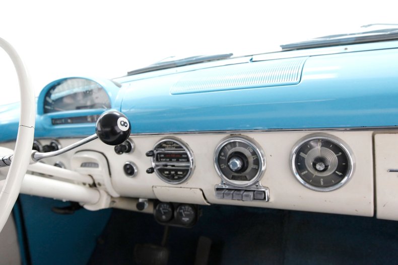 Ford-Crown-victoria-1955-Light-Blue-Aqua-43