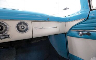 Ford-Crown-victoria-1955-Light-Blue-Aqua-45