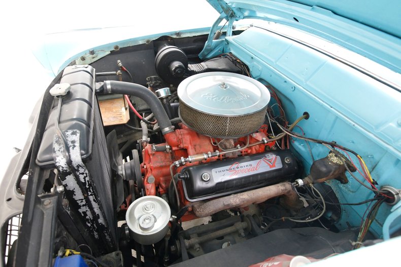 Ford-Crown-victoria-1955-Light-Blue-Aqua-9