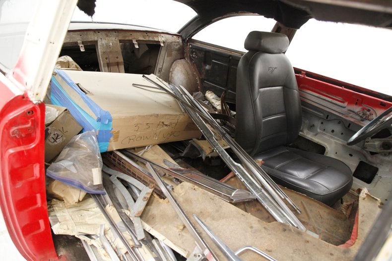 Ford-Crown-victoria-1955-Red-Black-30