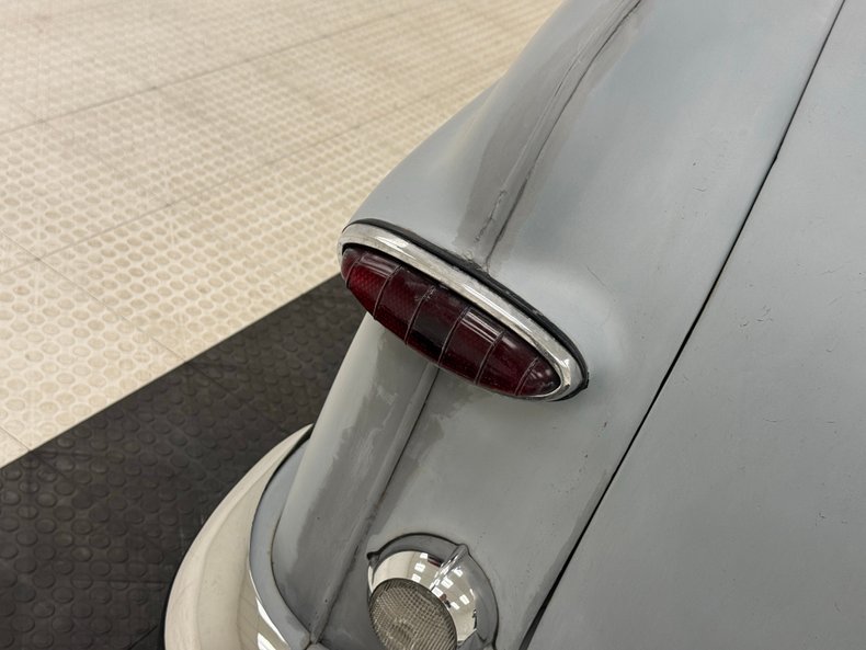 Ford-Custom-1949-Primer-Gray-Light-Blue-16