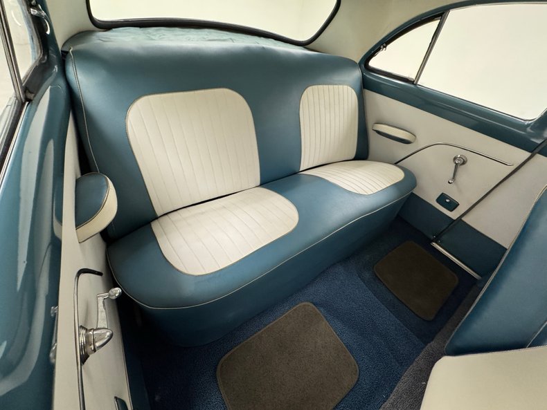 Ford-Custom-1949-Primer-Gray-Light-Blue-34