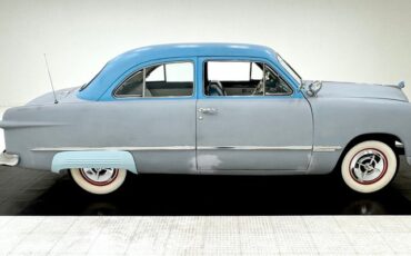 Ford-Custom-1949-Primer-Gray-Light-Blue-4