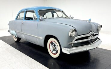 Ford-Custom-1949-Primer-Gray-Light-Blue-5