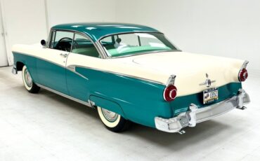 Ford-Customline-1956-Berkshire-Green-Medium-Green-2