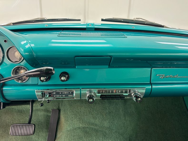 Ford-Customline-1956-Berkshire-Green-Medium-Green-44