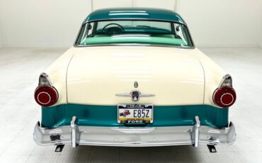 Ford-Customline-1956-Berkshire-Green-Medium-Green-9