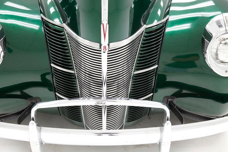 Ford-Deluxe-1940-Jade-Green-Metallic-Black-14