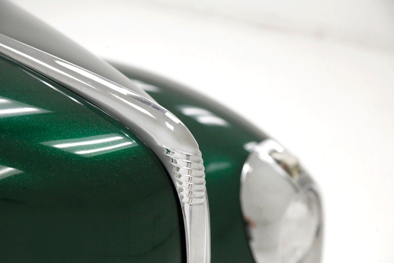 Ford-Deluxe-1940-Jade-Green-Metallic-Black-15