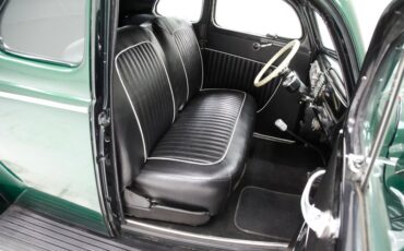 Ford-Deluxe-1940-Jade-Green-Metallic-Black-2
