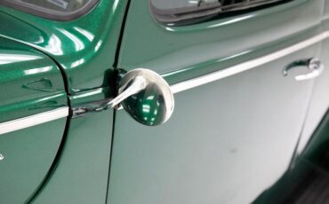 Ford-Deluxe-1940-Jade-Green-Metallic-Black-20