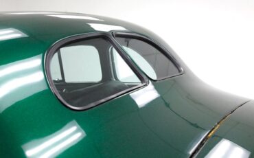 Ford-Deluxe-1940-Jade-Green-Metallic-Black-27