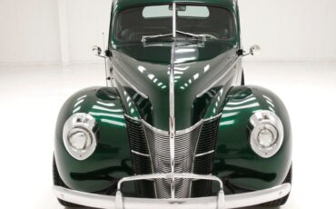 Ford-Deluxe-1940-Jade-Green-Metallic-Black-9