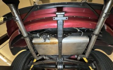 Ford-Deluxe-1947-Dark-Red-Metallic-Gray-12