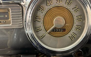 Ford-Deluxe-1947-Dark-Red-Metallic-Gray-24