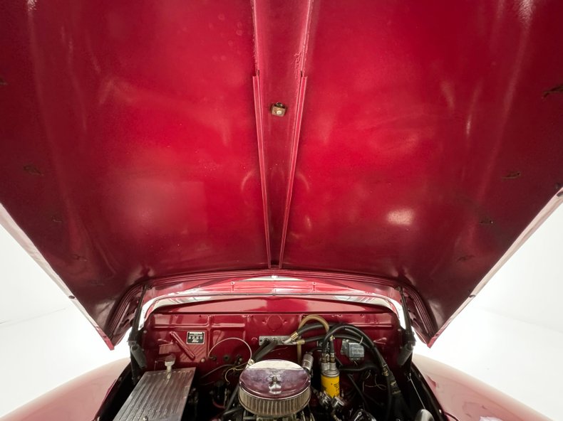 Ford-Deluxe-1947-Dark-Red-Metallic-Gray-36