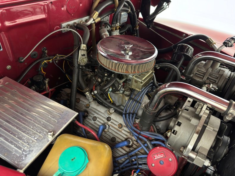 Ford-Deluxe-1947-Dark-Red-Metallic-Gray-37