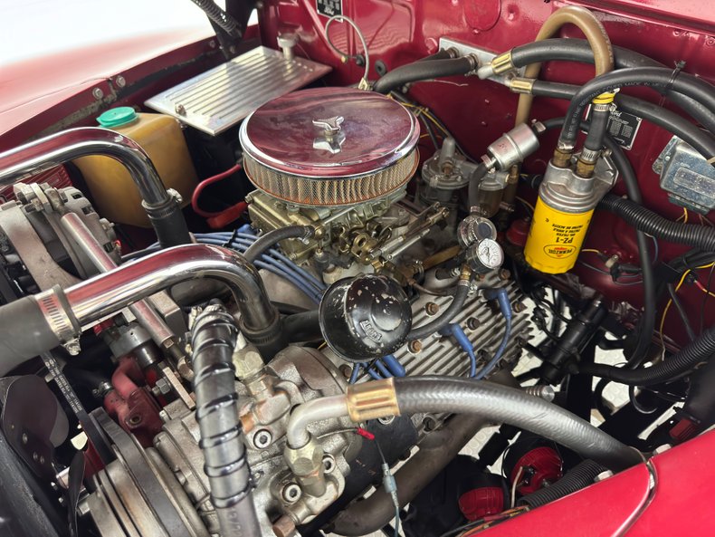 Ford-Deluxe-1947-Dark-Red-Metallic-Gray-39