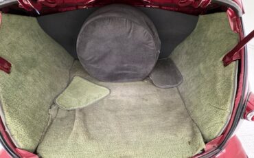 Ford-Deluxe-1947-Dark-Red-Metallic-Gray-42