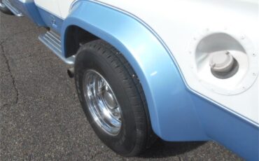 Ford-E350-1988-White-amp-Blue-Blue-11
