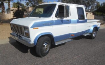 Ford-E350-1988-White-amp-Blue-Blue