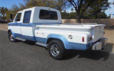 Ford-E350-1988-White-amp-Blue-Blue-6