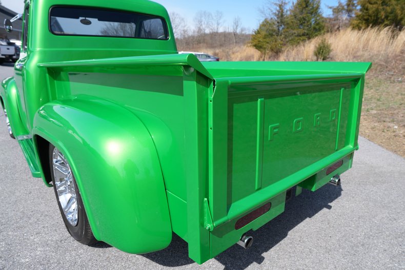 Ford-F-100-1953-Candy-Green-Black-10