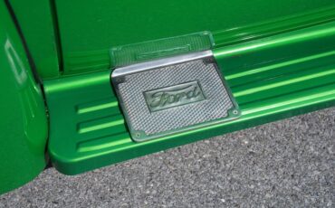 Ford-F-100-1953-Candy-Green-Black-2