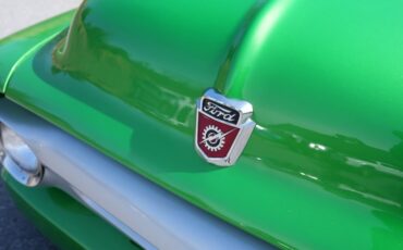 Ford-F-100-1953-Candy-Green-Black-36