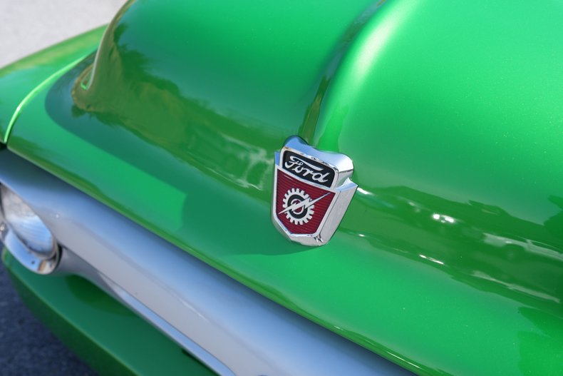 Ford-F-100-1953-Candy-Green-Black-36