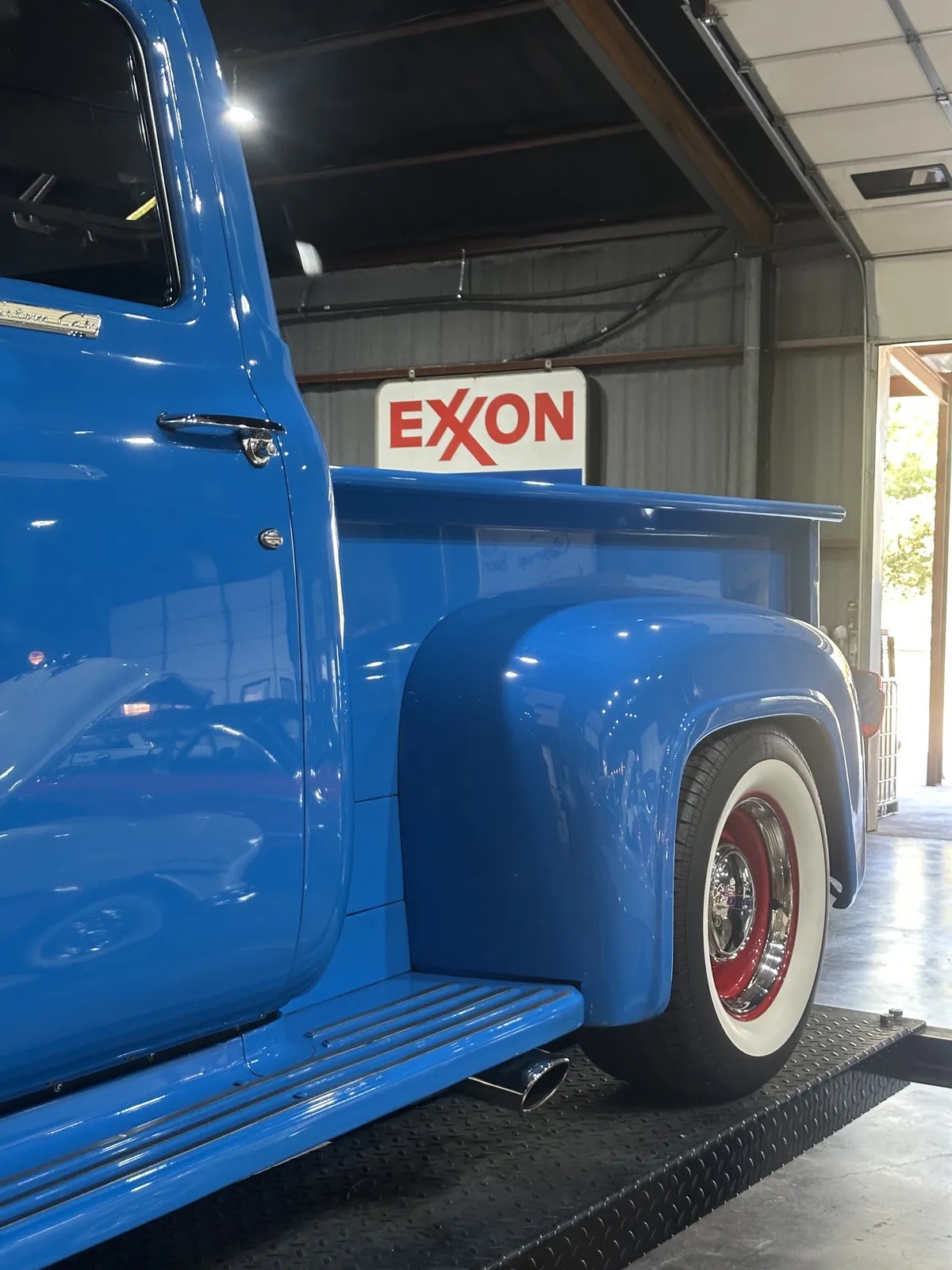 Ford-F-100-1956-Grabber-Blue-Black-2