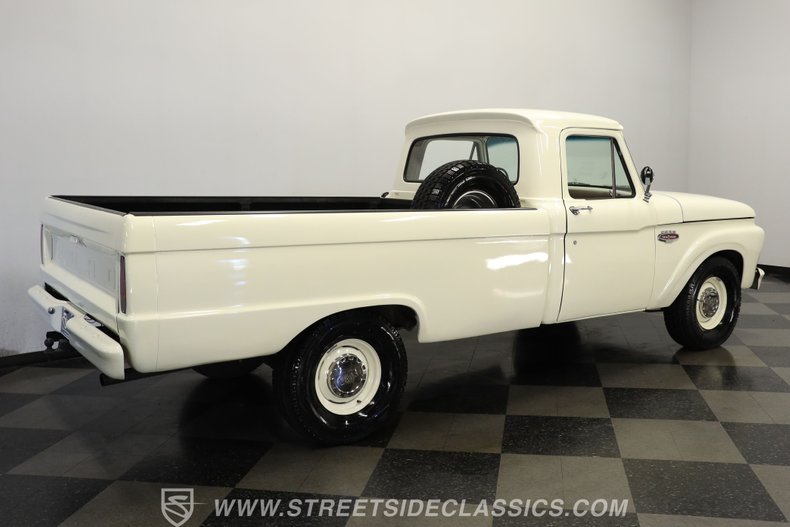 Ford-F-100-1965-Wimbledon-White-Red-White-ampamp-Blac-17