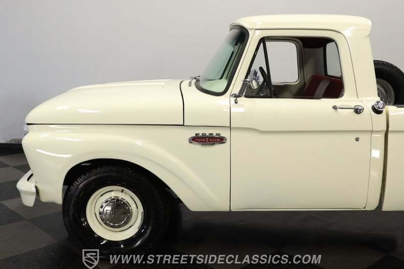 Ford-F-100-1965-Wimbledon-White-Red-White-ampamp-Blac-3