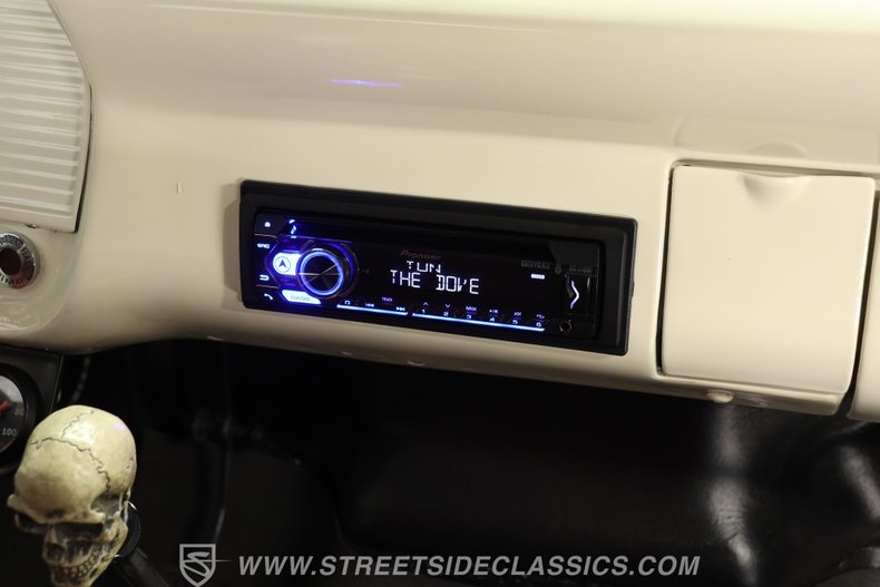 Ford-F-100-1965-Wimbledon-White-Red-White-ampamp-Blac-31