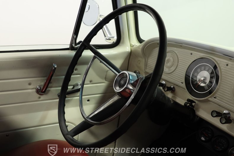 Ford-F-100-1965-Wimbledon-White-Red-White-ampamp-Blac-38